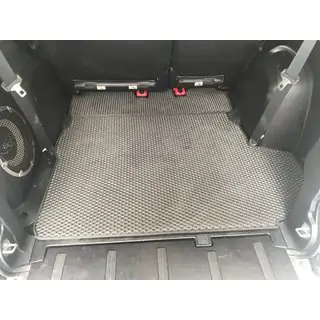 Trunk Mat (EVA, Black) 7-Seater photo 1