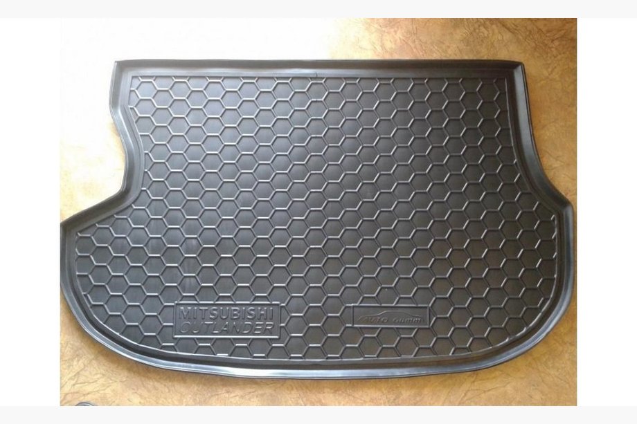 Mitsubishi Pajero Wagon IV 2006-2021 Trunk Mat (Plastic) Image