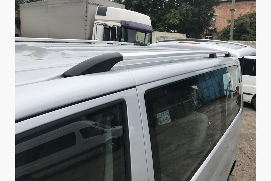 Volkswagen T5 2010-2015 Chrome Roof Rails Long base, plastic feet Image