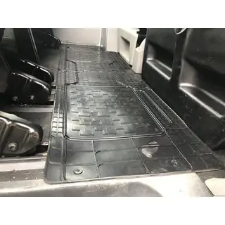 Rear Rubber Floor Mats (2 pcs, Polytep)