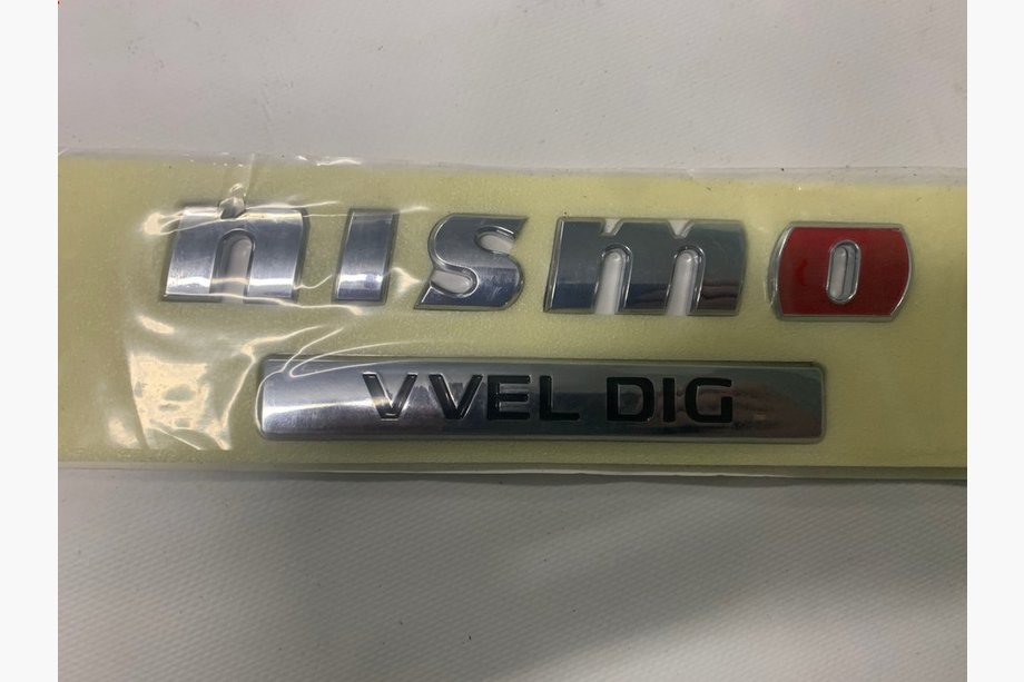 Nissan Patrol Y62 2010-2024 Nismo Emblem Image