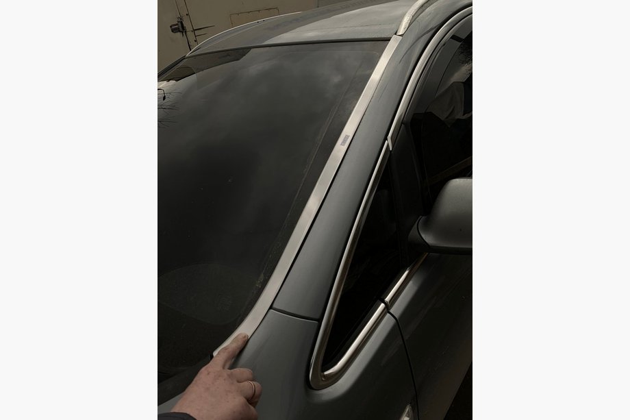 Opel Astra J 2009-2015 Windshield Trim (Stainless Steel) Image