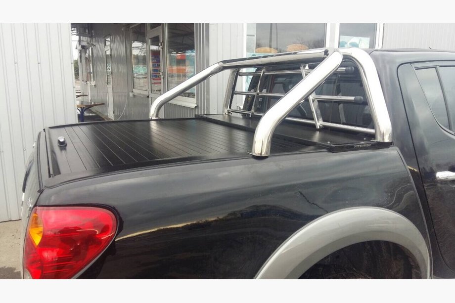 Mitsubishi L200 2006-2015 Roller Shutter Cover Image