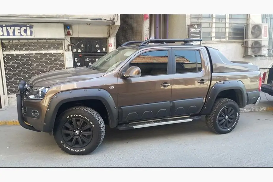 Volkswagen Amarok 2010-2022 Fender flares (fiberglass, paintable) Image