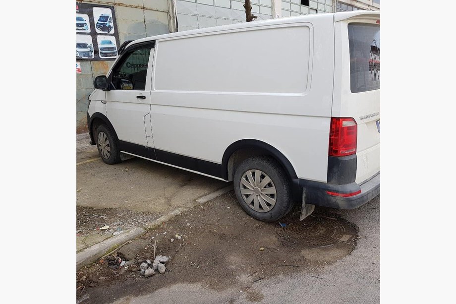 Volkswagen T5 Multivan 2003–2010 Set of fender flares and moldings (11 pieces) 1 Door, Short Wheelbase Photo 5