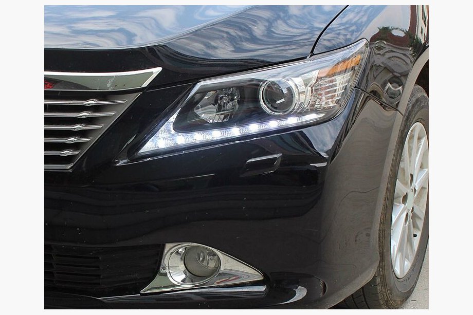 Toyota Camry 2011–2017 LED Headlights (2 pcs) Image