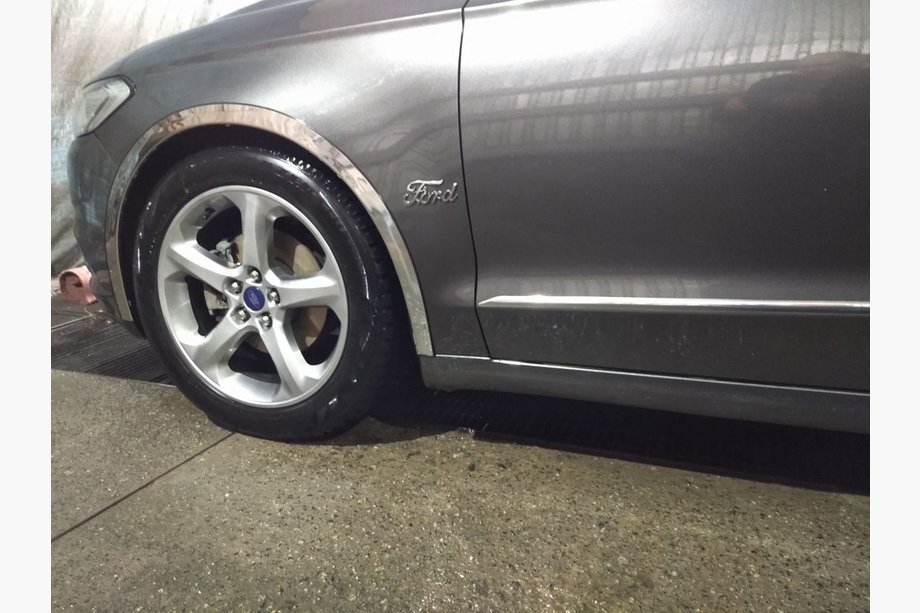 Ford Fusion 2012-2020 Stainless Steel Fender Trim (4 pcs) Image
