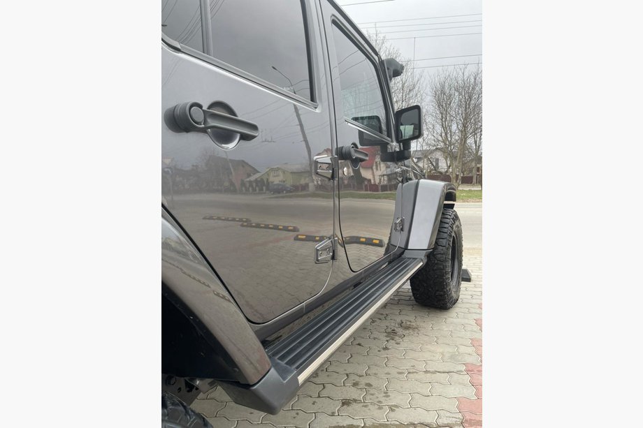 Jeep Wrangler 2007-2017 Side Steps Black (2 pcs) Image