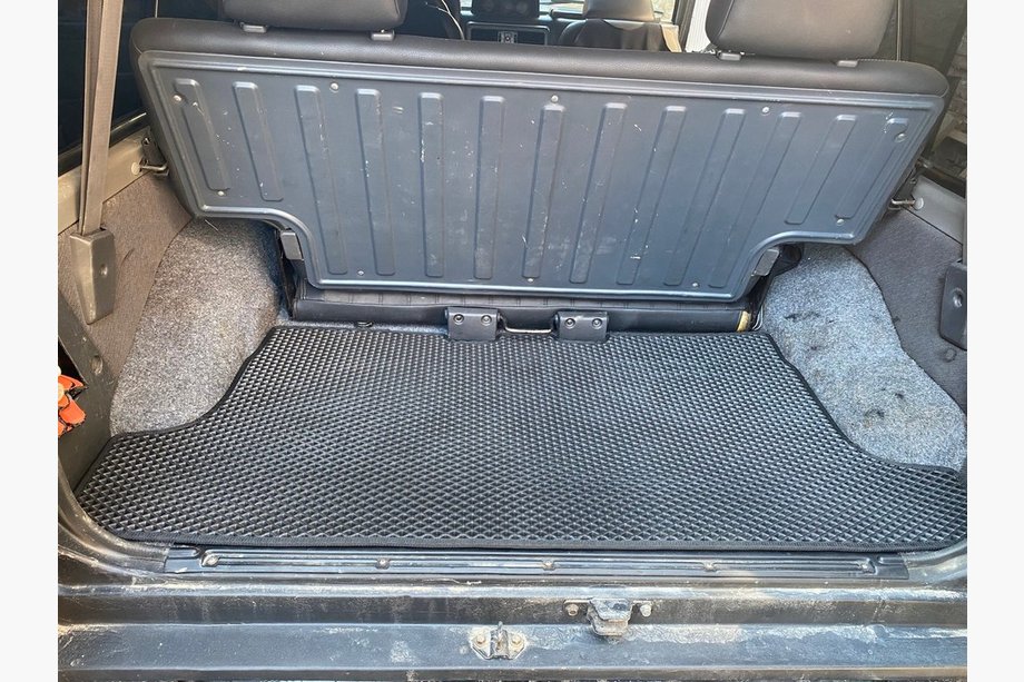 Nissan Patrol Y60 1988–1997 Trunk Mat Short (EVA, Black) Image