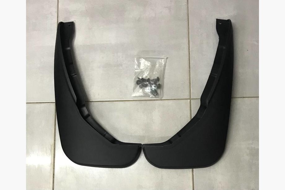 Range Rover III L322 2002-2012 Rear Mud Flaps for Autobiography (2 pcs) Image