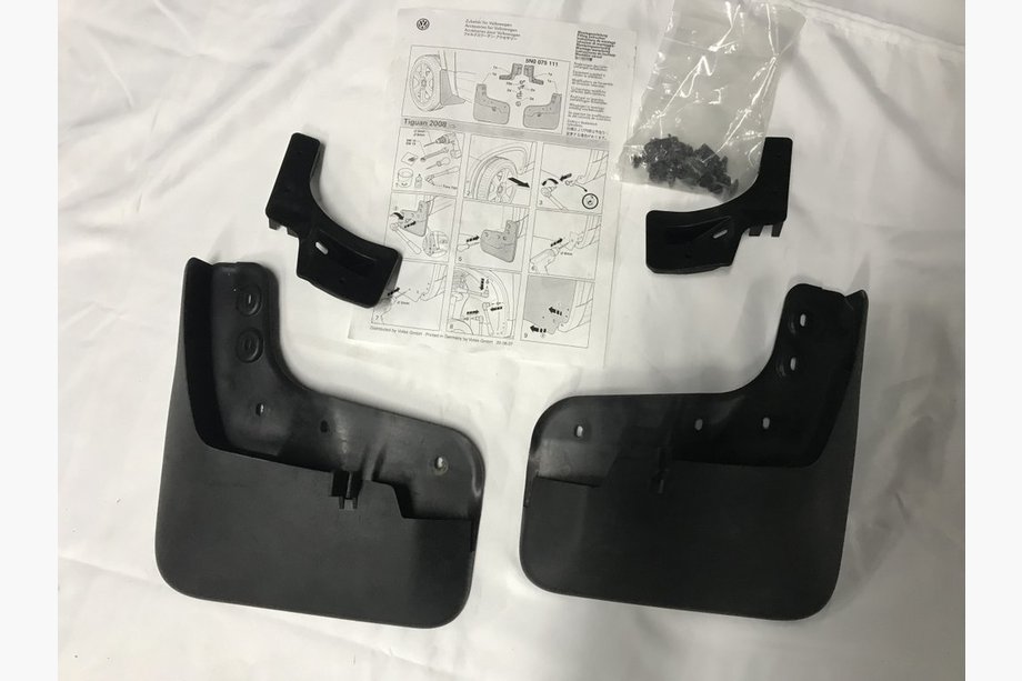 Volkswagen Tiguan 2007-2016 Original Premium Front Mud Flaps (2 pcs) Image