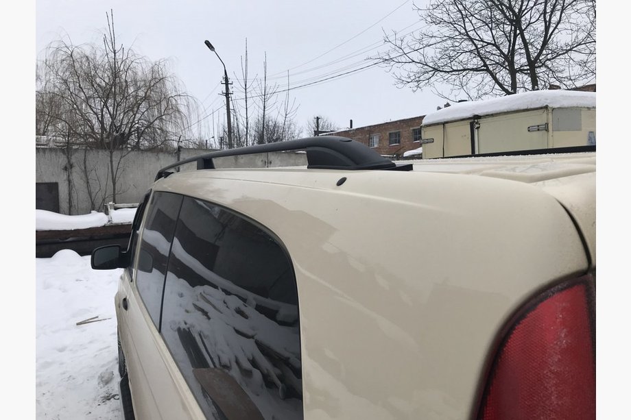 Mercedes Vito W639 2004-2014 Black Roof Rails Skyport (Solid Metal) Image