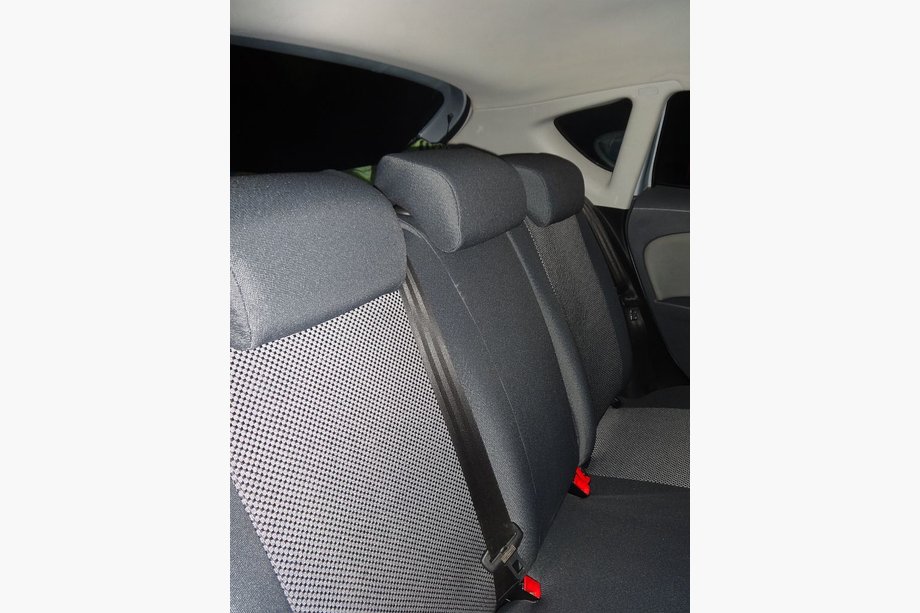 Seat Leon 2005-2012 Car Seat Covers (Fabric, Classik) Image