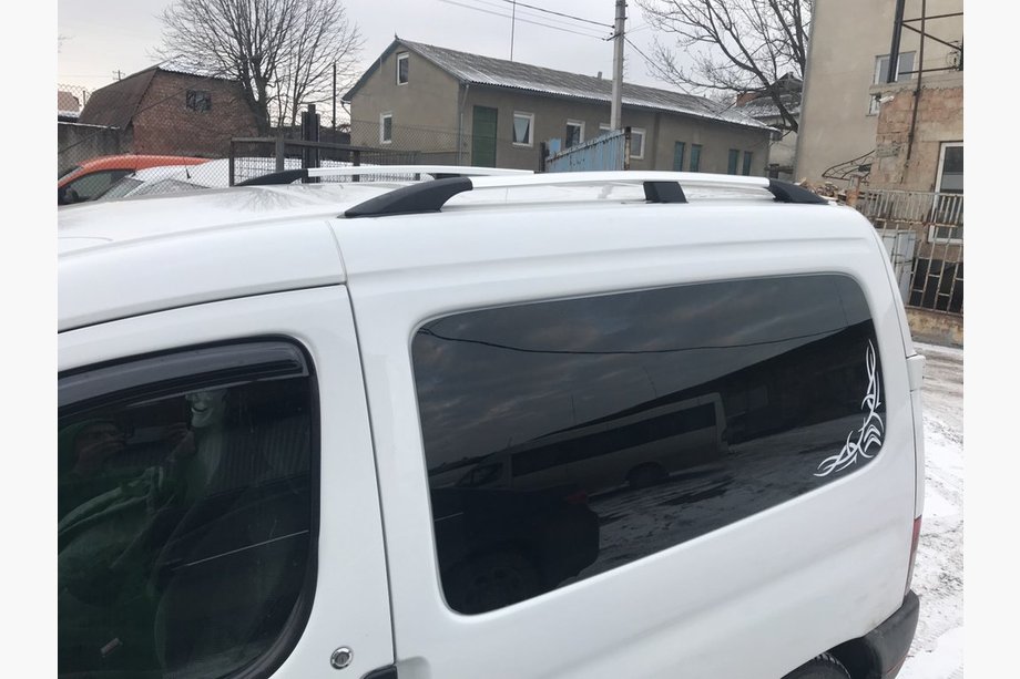Peugeot Partner 1996-2008 Chrome Roof Rails Image