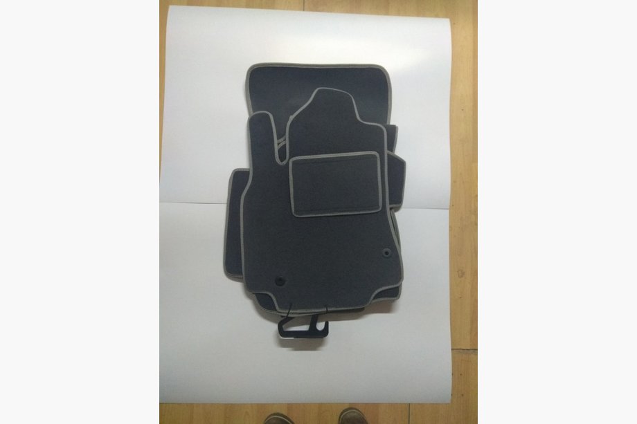 Hyundai Sonata YF 2010-2014 Textile Car Floor Mats (Saek) Photo 2