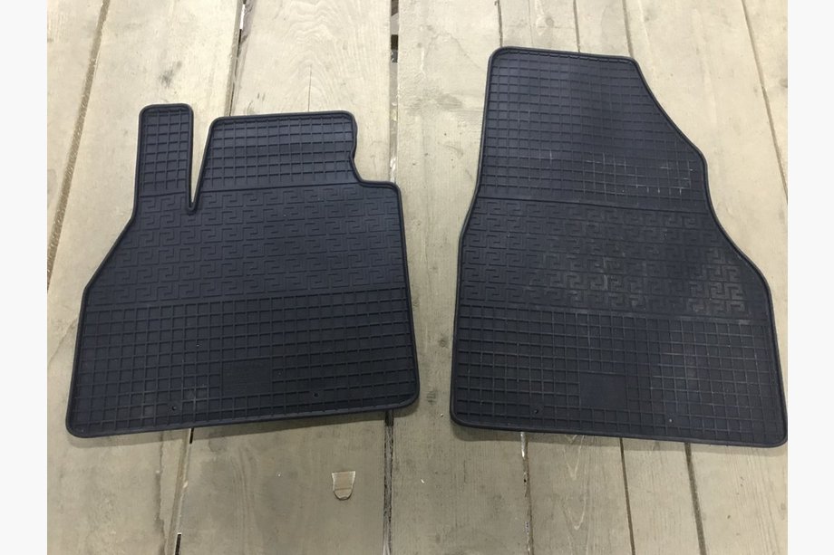 Opel Combo 2002–2012 Rubber Floor Mats (2 pcs, Polytep) Image