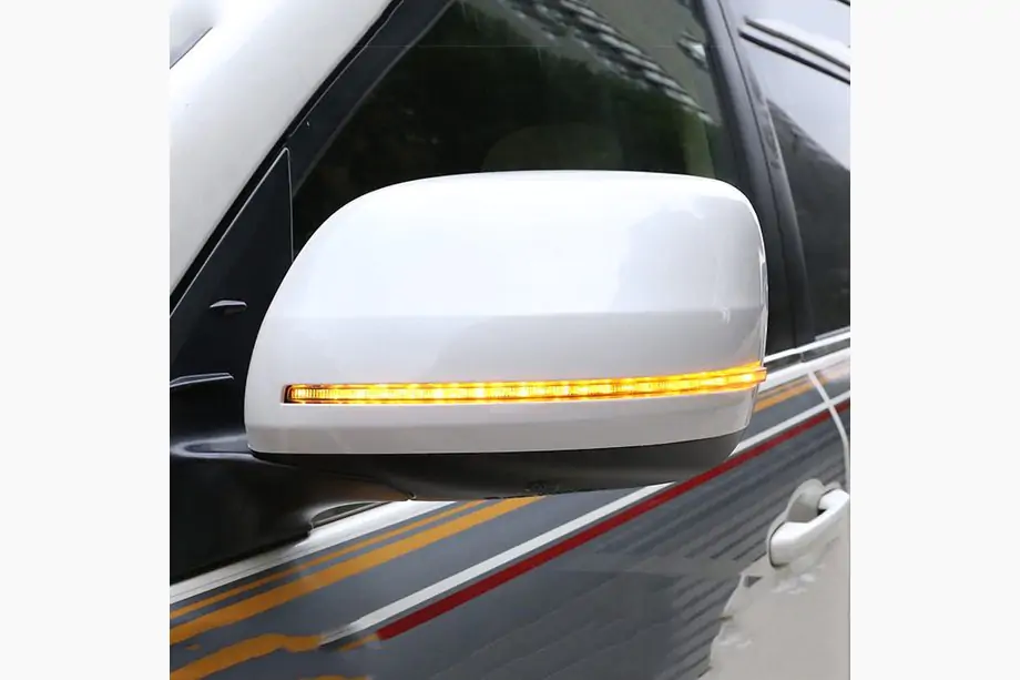 Toyota Land Cruiser 200 2007-2021 Mirror Covers (with LED Indicator, Style 2020) Image