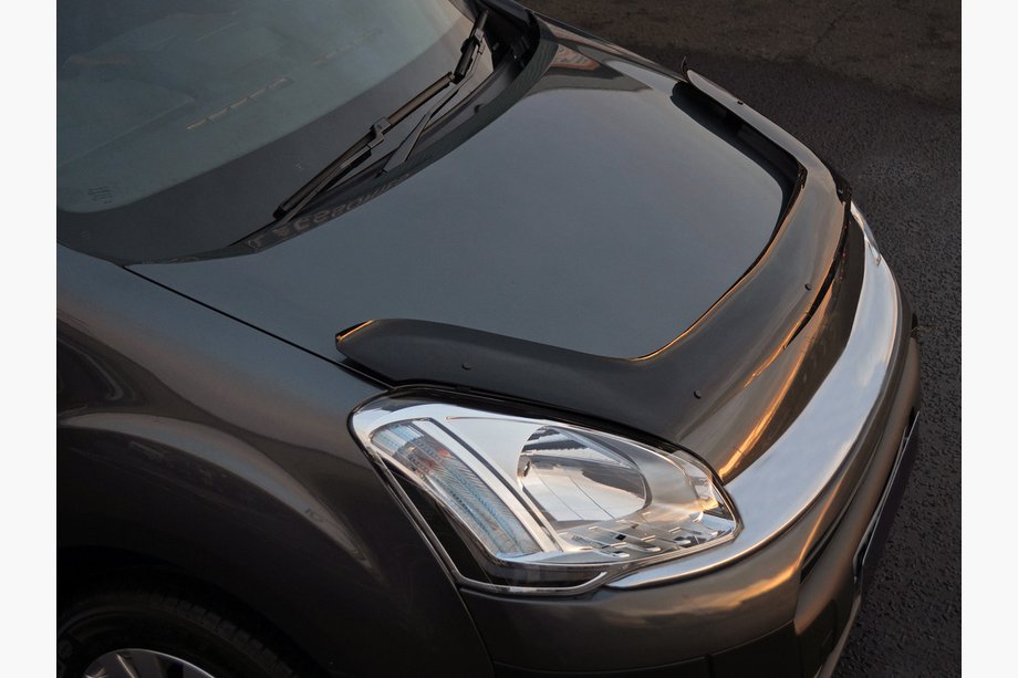 Peugeot Partner Tepee 2008-2018 Hood deflector long (EuroCap) Image