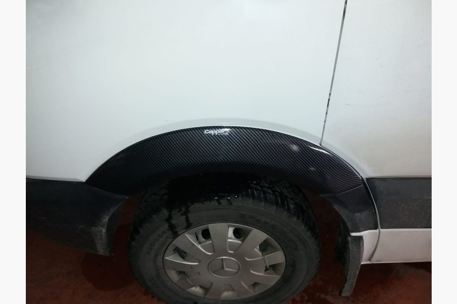 Mercedes Sprinter W906 2006–2018 Wide Fender Flares (4 pcs, Carbon Look) Image