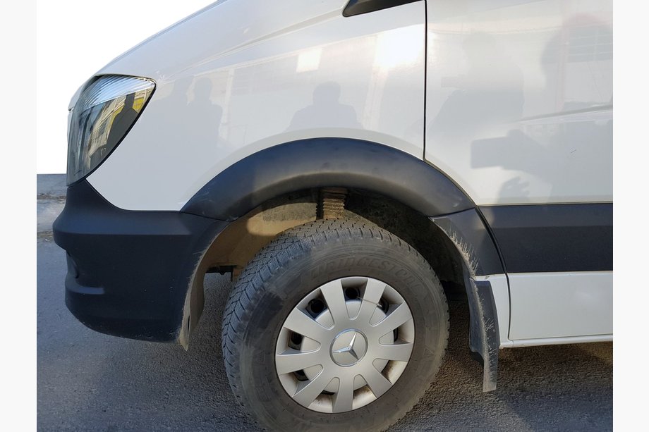 Mercedes Sprinter W906 2006–2018 SALE! Wide Fender Flares (4 pcs, black) Image
