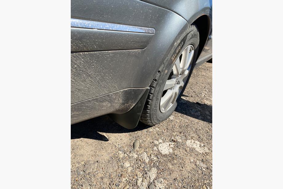 Skoda Superb 2001-2009 Premium Mud Flaps (4 pcs) Image