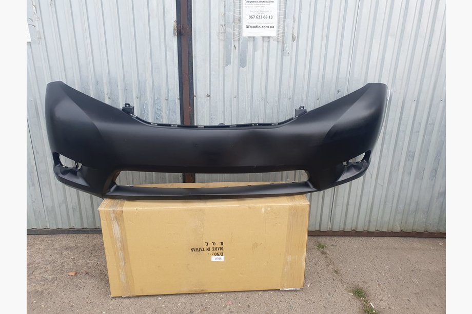 Toyota Sienna 2010-2020 Front bumper (Taiwan) Image