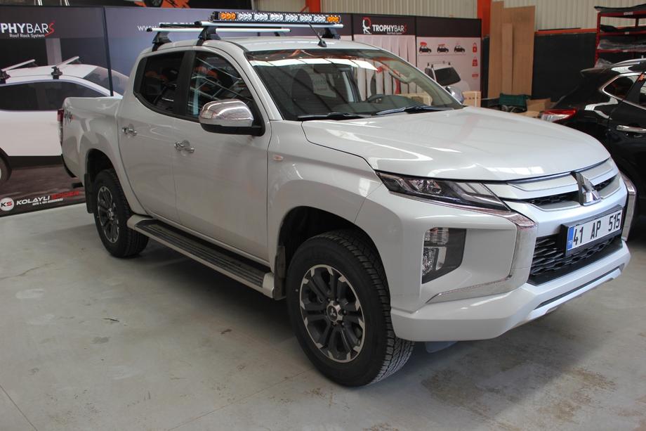Mitsubishi L200 2015-2024 Roof bars for smooth roof (2 pcs, Asaf V4) Image