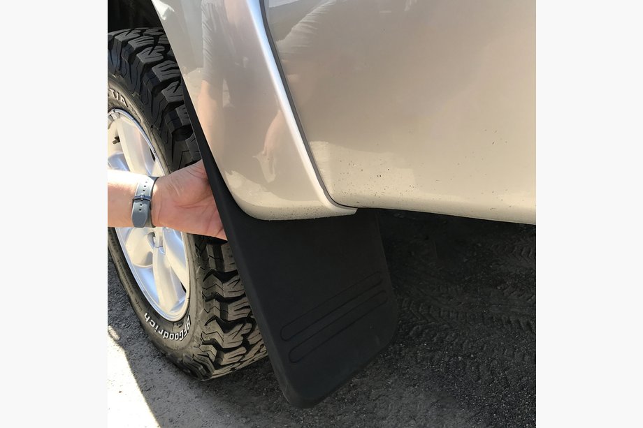 Toyota Hilux 2006-2015 Rear long mud flaps (2 pcs) Image