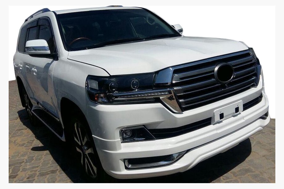 Toyota Land Cruiser 200 2007-2021 Body Kit 2016↗ (Modelista V2) Black Image