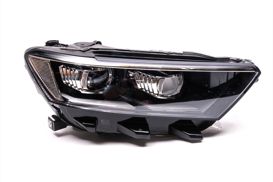 Volkswagen T-Roc 2017-2025 LED Headlight (Right, Original, Used) Image