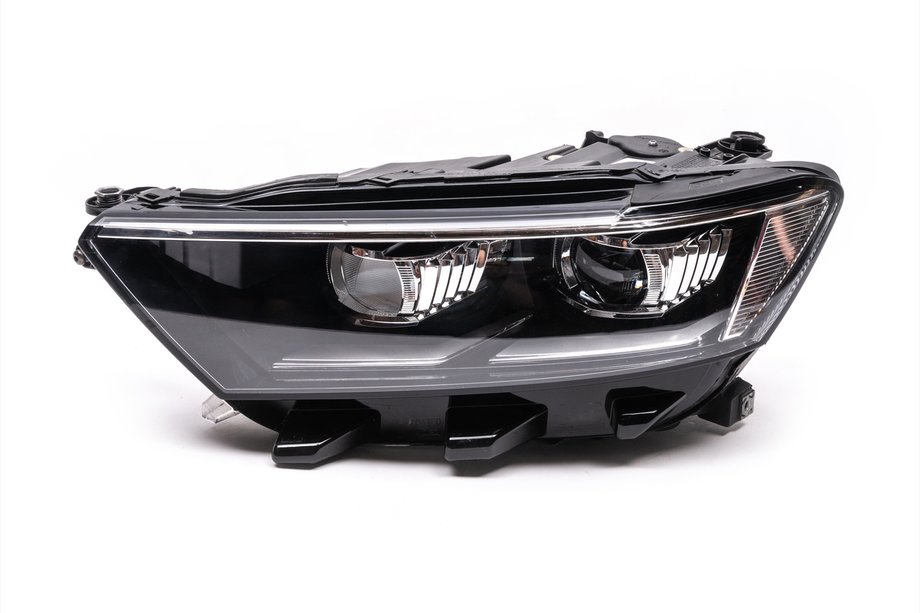 Volkswagen T-Roc 2017-2025 LED Headlight (Left, Original, Used) Image