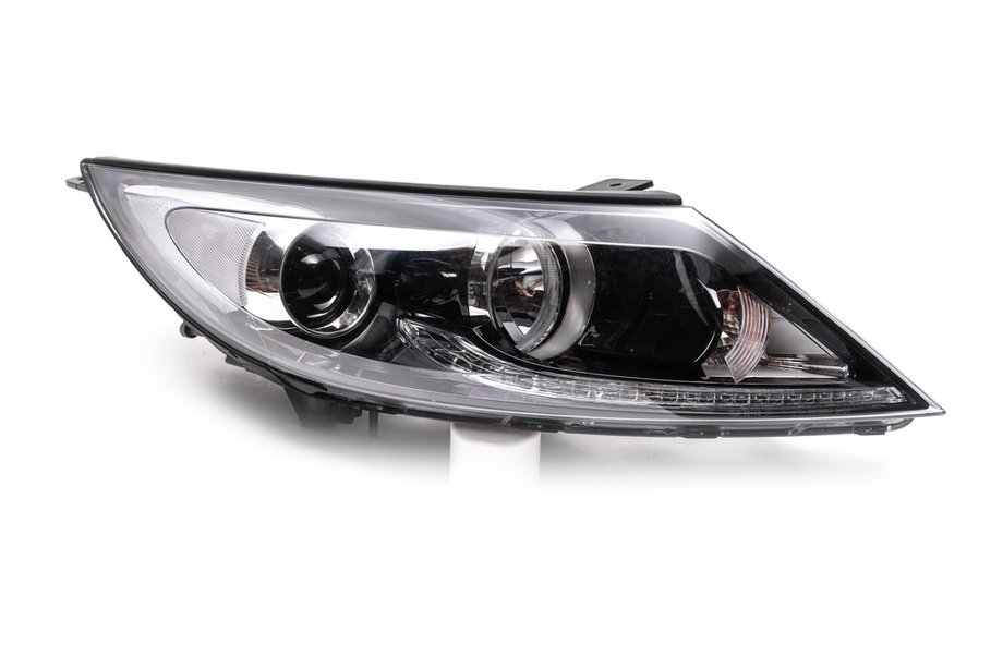 Kia Sportage 2010-2015 Front Headlight (Right, Original, Used) Image
