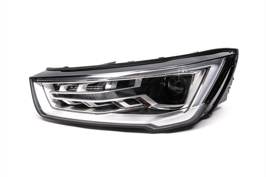 Audi A1 2010-2018 LED Headlight (Left, Original, Used) Image