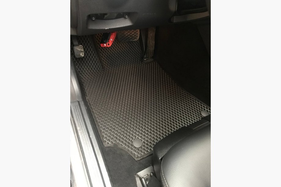 Mercedes CLS C218 2011-2018 EVA Floor Mats (black) Image