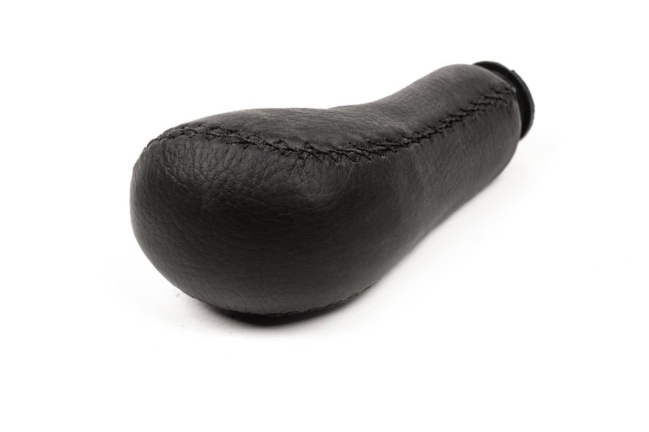 Universal Gear Shift Knob (Leather) Photo 1