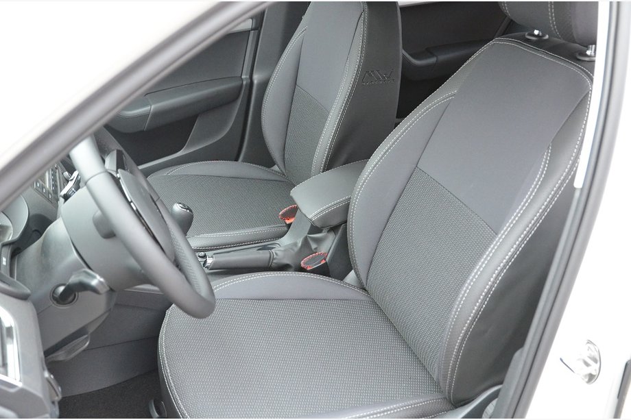 Skoda Octavia III A7 2013-2019 Car Seat Covers (Leatherette↗Fabric, Premium) Image