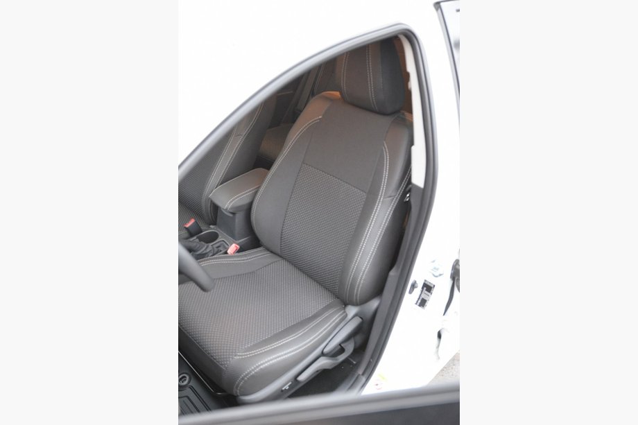 Toyota Auris 2012-2018 Car Seat Covers SoyuzAuto Premium Image
