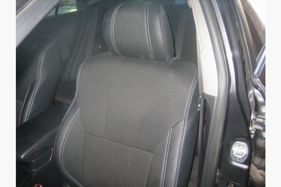 Toyota Camry 2006-2011 Car Seat Covers (Leatherette↗Fabric, Premium) Image