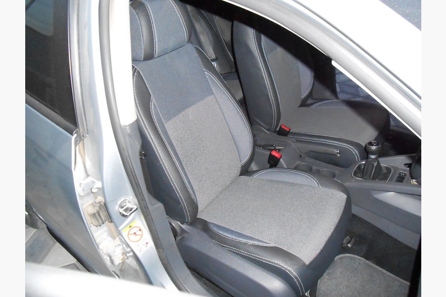 Volkswagen Jetta 2006-2011 Car Seat Covers (Eco Leather↗Fabric, Premium) Image