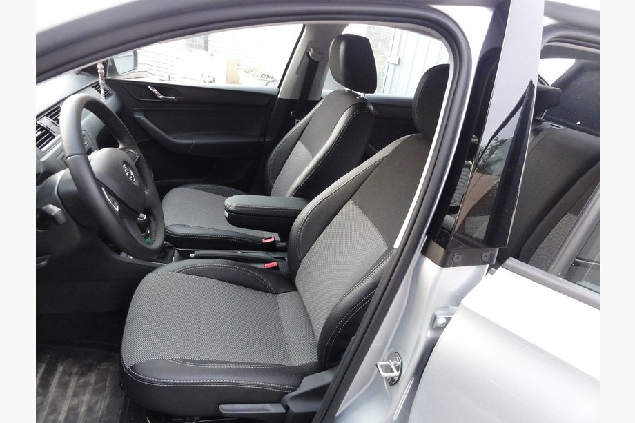 Skoda Rapid 2012-2019 Car Seat Covers SoyuzAuto Premium Image
