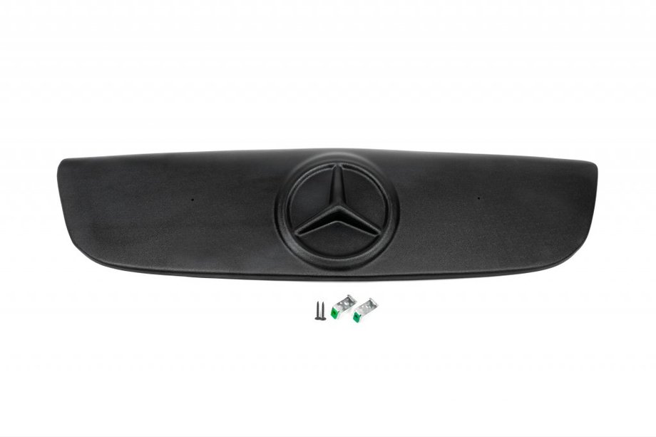 Mercedes Sprinter W906 2006–2018 Winter grille cover (2006-2013) Matte Photo 2