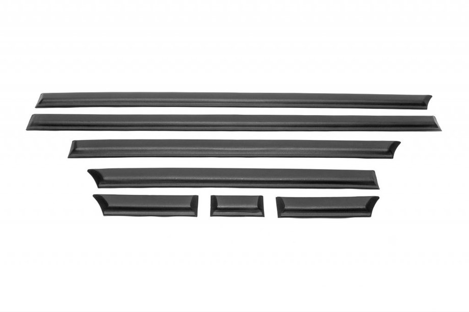 Volkswagen T5 Transporter 2003-2010 Set of plastic moldings (short wheelbase) Image