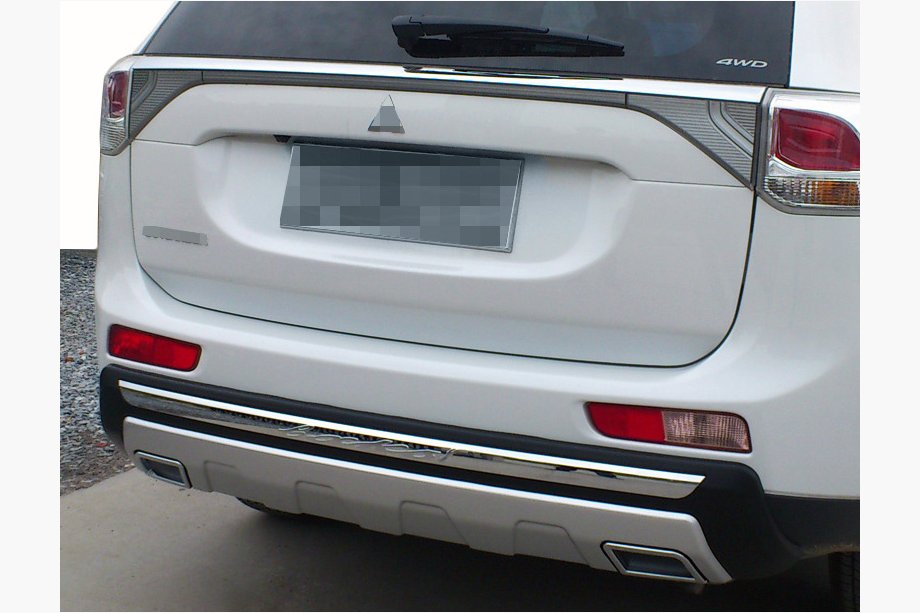 Mitsubishi Outlander 2012-2021 Rear Bumper Extension (2013-2015) Image