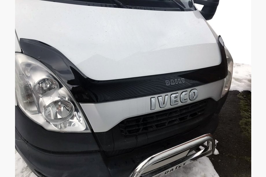 Iveco Daily 2006-2014 Hood Deflector (2011-2014, VIP) Image