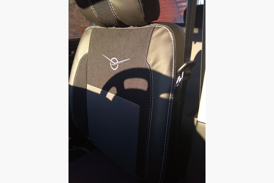 UAZ 3151 1985–2003 Car Seat Covers (Leatherette↗Fabric, Premium) Image