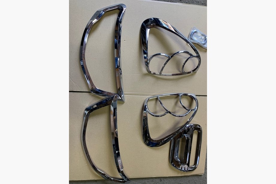 Mitsubishi L200 2006-2015 Sale! Chrome Package (Set) Image