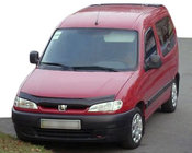 Peugeot Partner 1996-2008 Hood Deflector FLY (1996-2003) photo 1