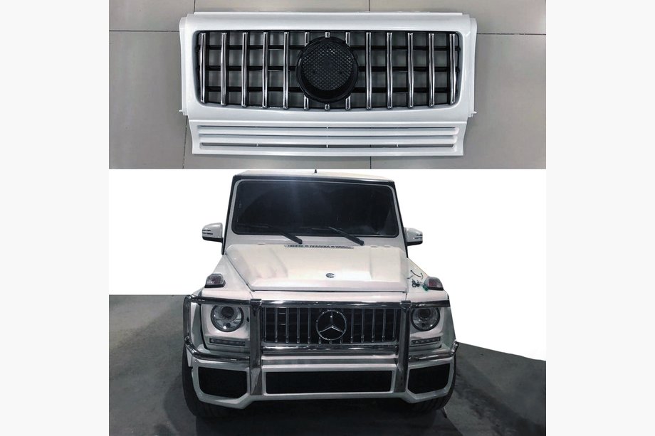 Mercedes G class W463 1990-2018 Front Grille (GT, with Chrome Strips) Black with chrome strips Photo 3