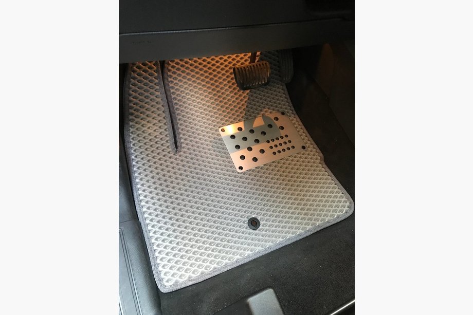 Land Rover Freelander II 2006–2014 EVA Floor Mats (Gray) Image