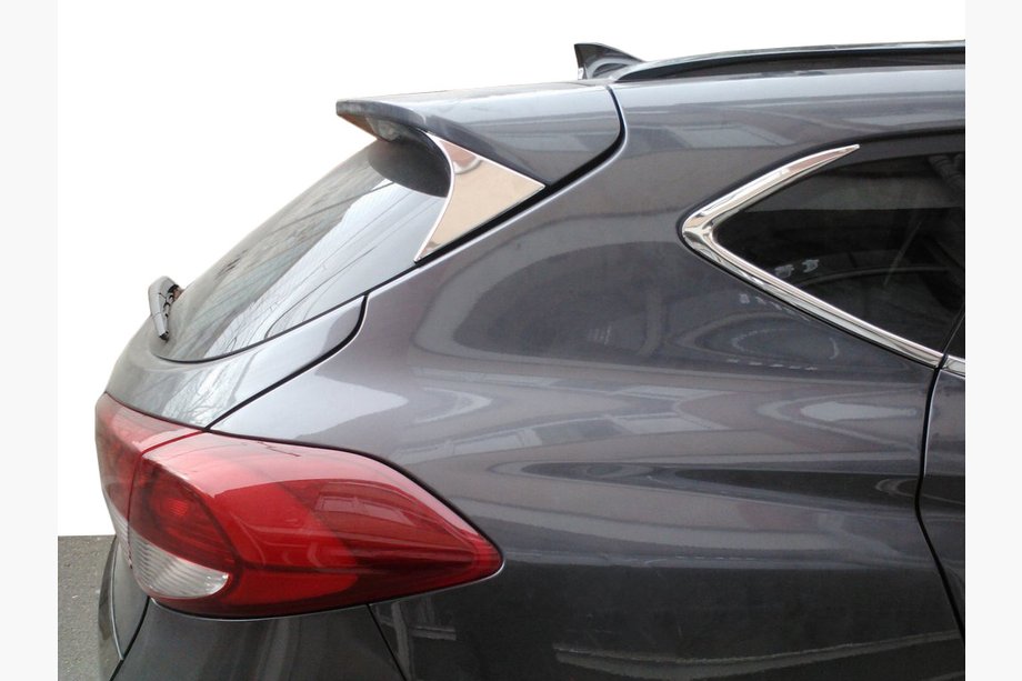 Hyundai Tucson TL 2016-2021 Chrome Triangle Trim for Trunk Lid (Stainless Steel) Image